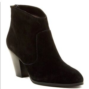 Tesori black suede ankle boots